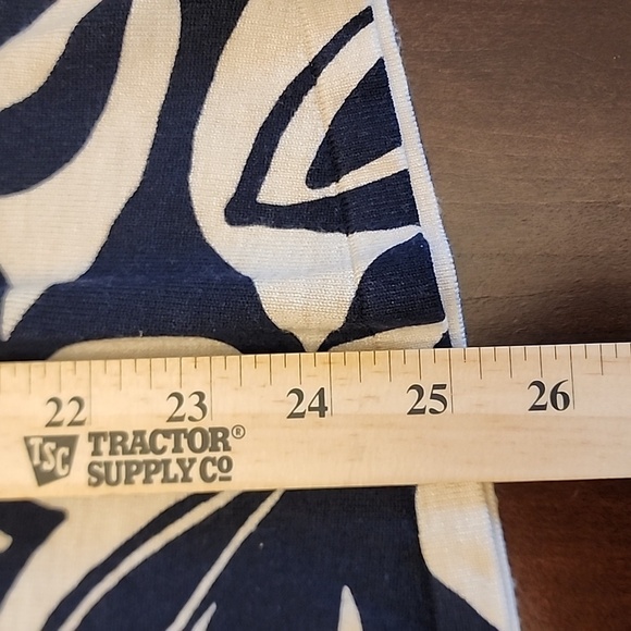 Chico Blue & Cream Print Lightweight Sweater sz 2(large) - Picture 8 of 8